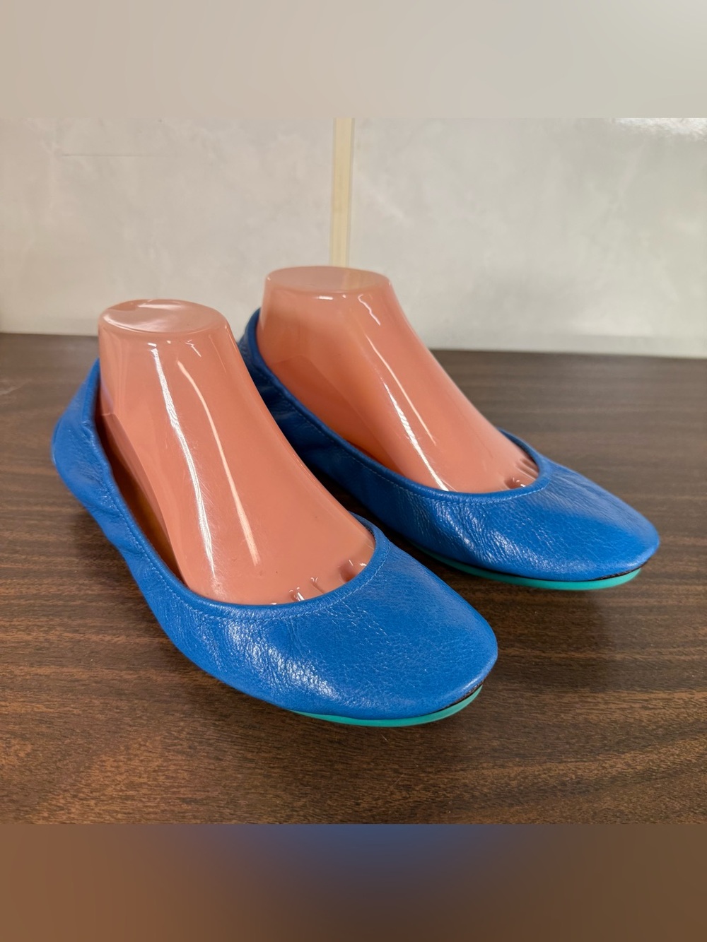 Tieks Blue Leather Ballet Flats with Turquoise Soles